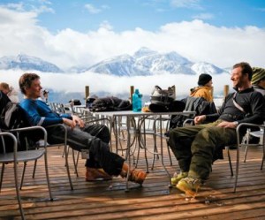 ski1008_revel_beer