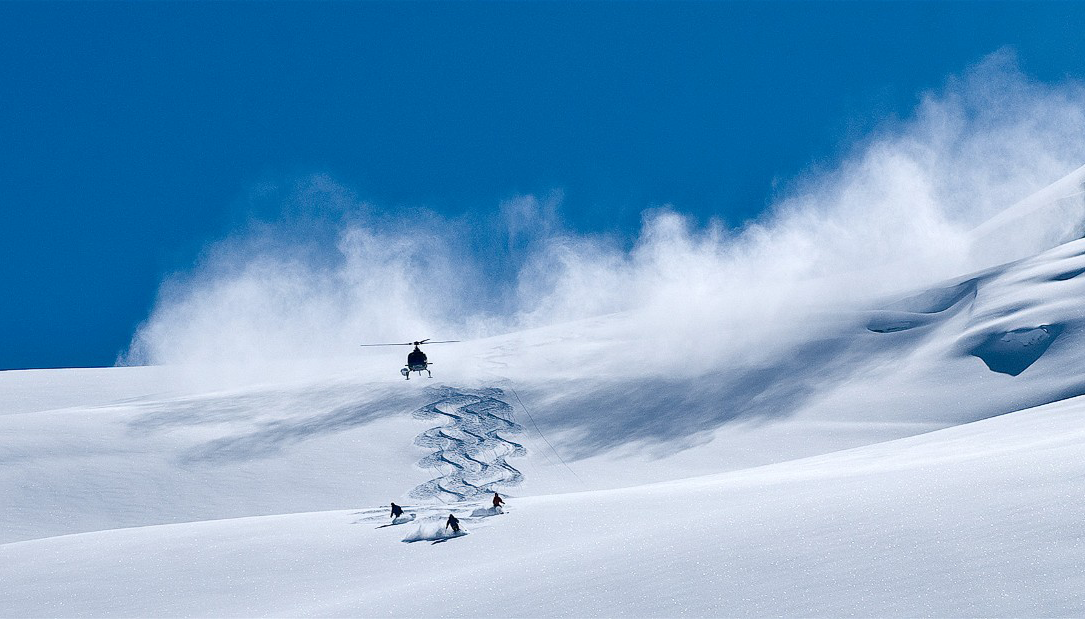 Heli skiers