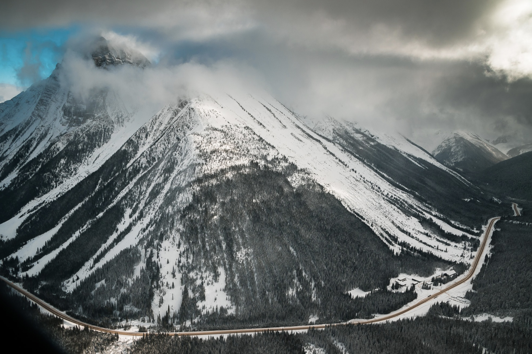 Rogers pass - Powder Canada