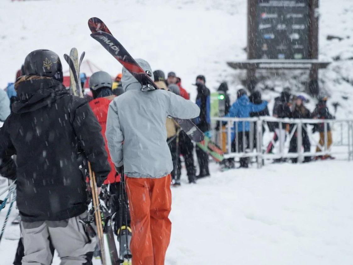 Whistler Starts Season with Powder! Powder Canada