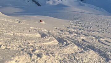 Northern Escape Heli-Skiing Extends Its Reign